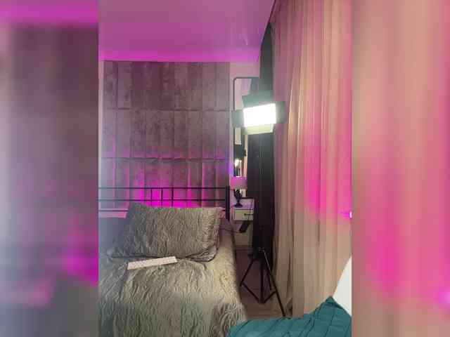 FreyaGreen webcam