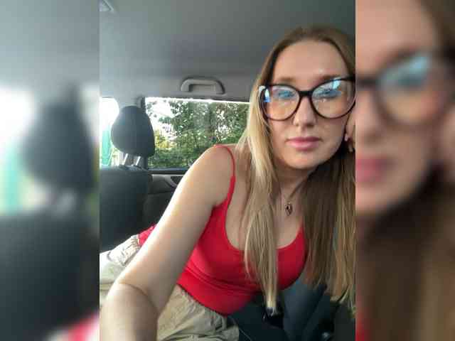 FreyaGreen webcam