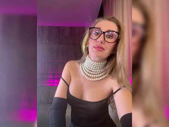 FreyaGreen webcam
