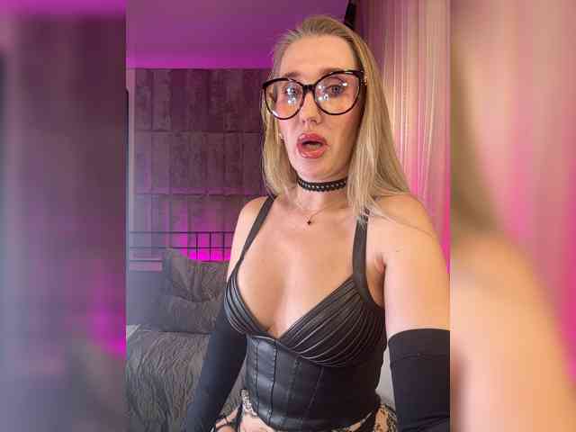 FreyaGreen webcam