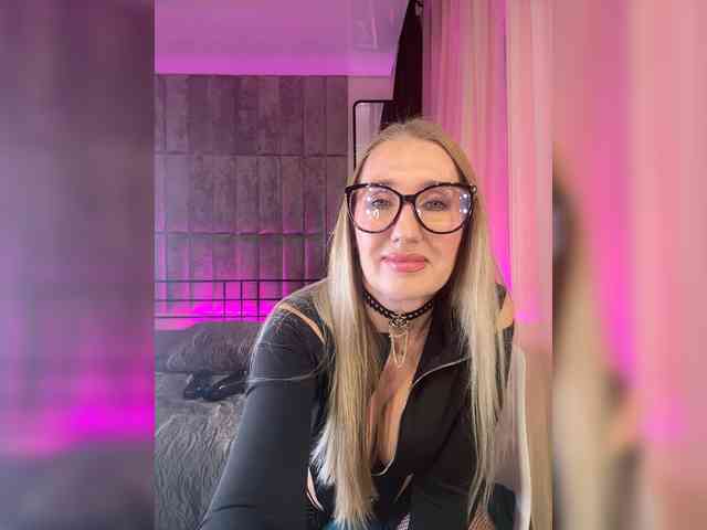 FreyaGreen webcam