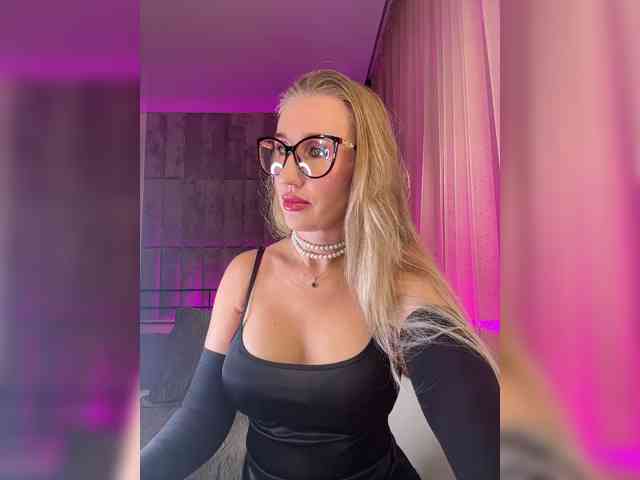 FreyaGreen webcam
