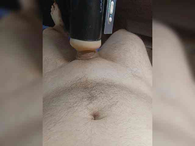 Maxi29rus Live Webcam on BongaCams