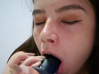 Lona-S Porn Show