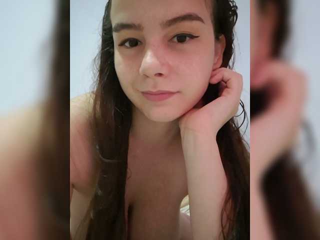 Lona-S live cam on BongaCams