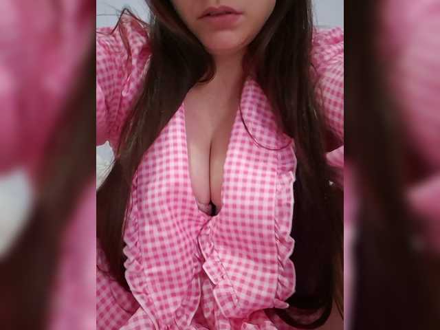 Lona-S live webcam show