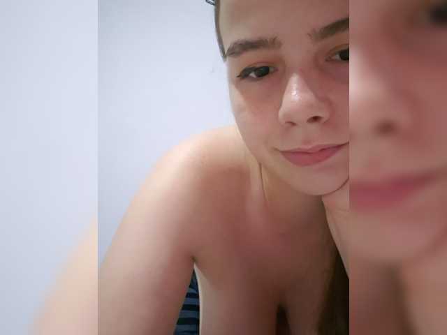 Lona-S live cam on BongaCams