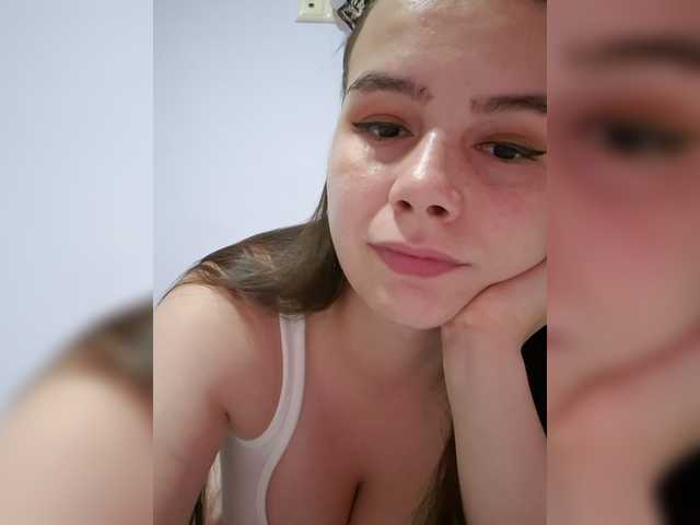 Lona-S live cam on BongaCams
