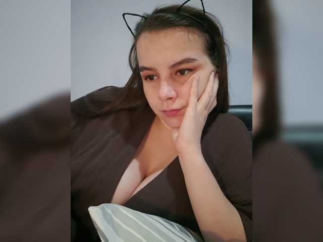 Lona-S live cam on BongaCams