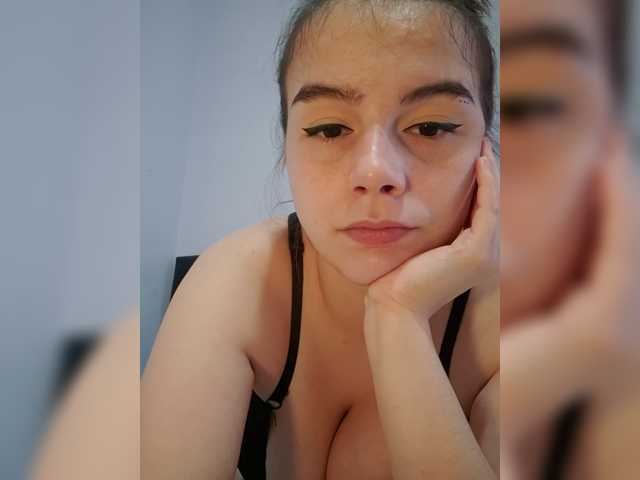 Lona-S live cam on BongaCams