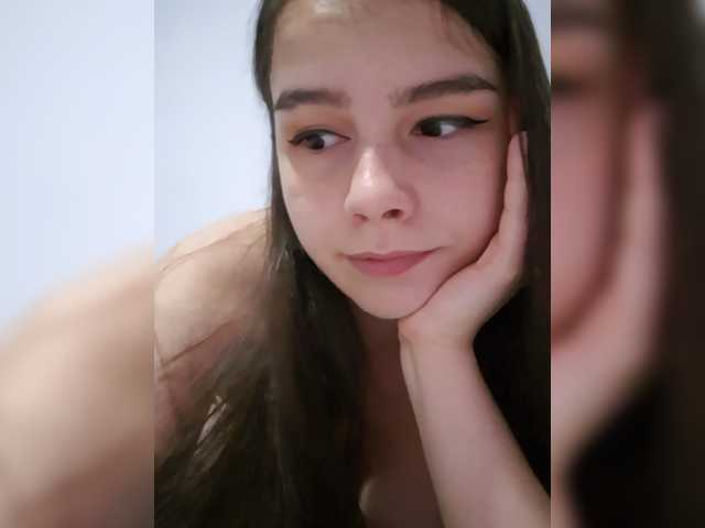 Lona-S live cam on BongaCams