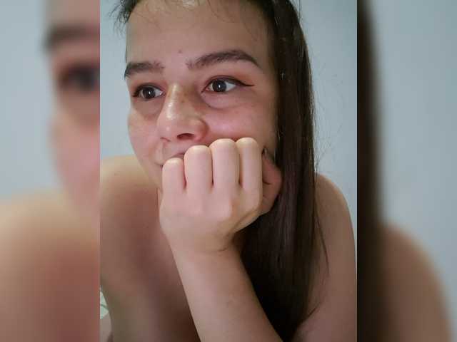 Lona-S live cam on BongaCams
