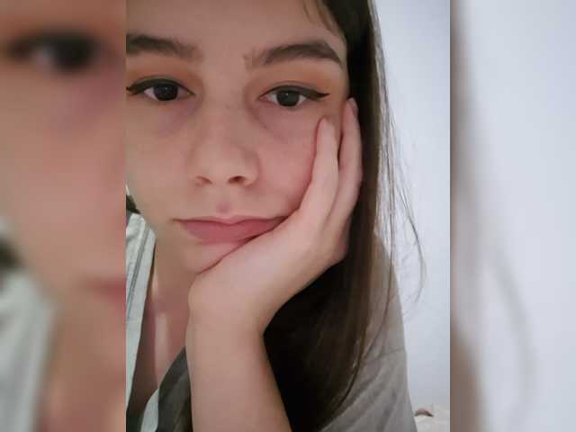 Lona-S live cam on BongaCams