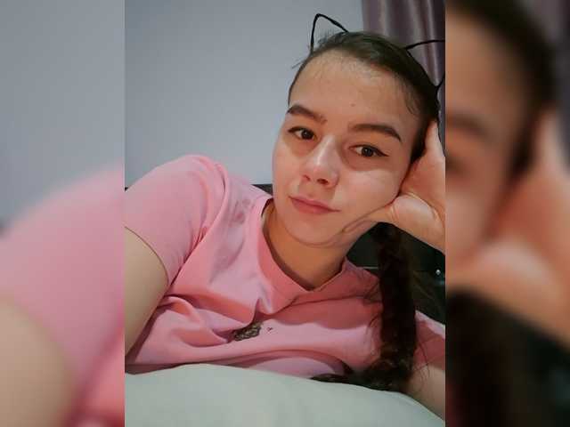 Lona-S live cam on BongaCams