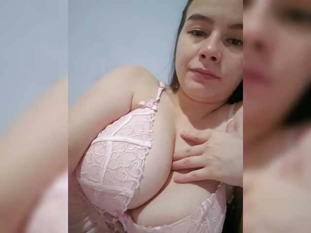 Lona-S live cam on BongaCams