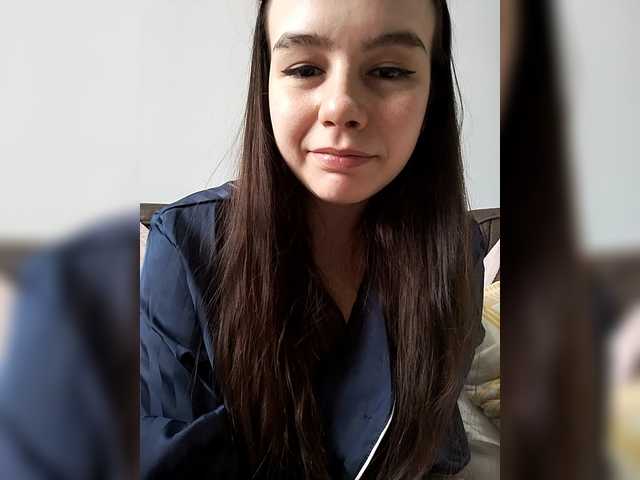 Lona-S's BongaCams show and profile