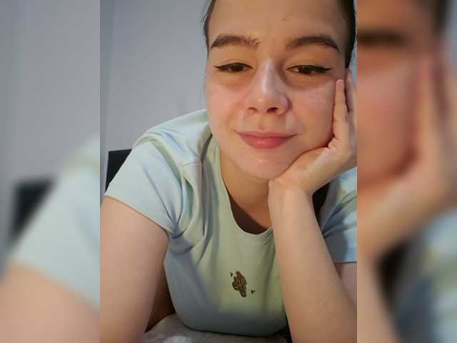 Lona-S, en directo ahora en BongaCams