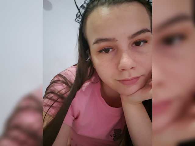 Lona-S live cam on BongaCams