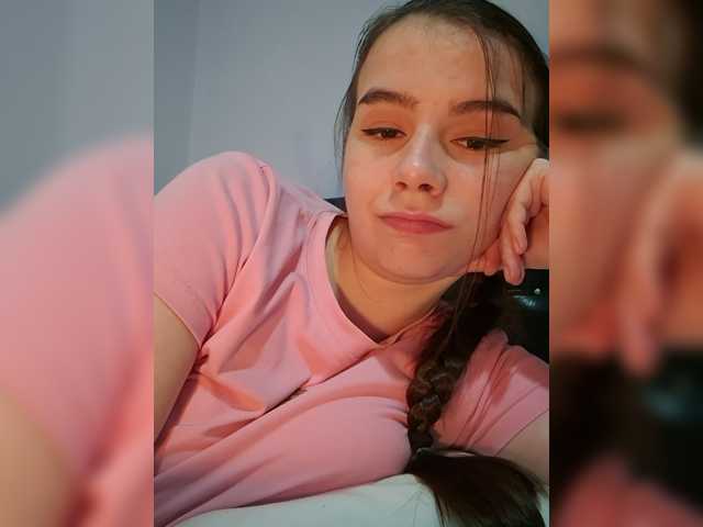 Lona-S live cam on BongaCams