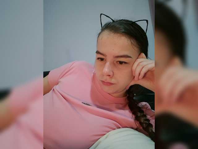 Lona-S live cam on BongaCams