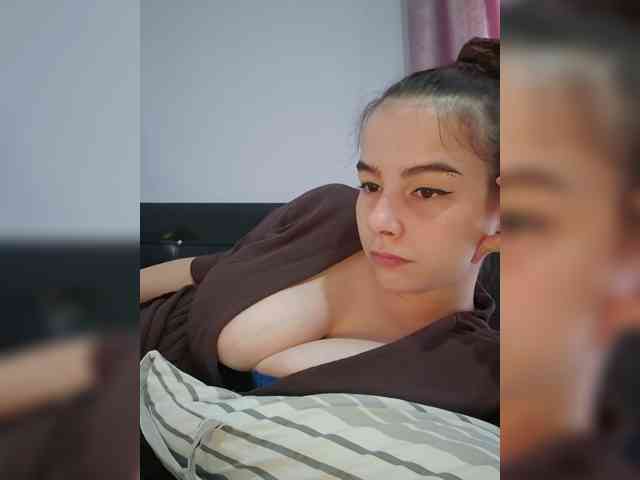 Lona-S - Girl 
