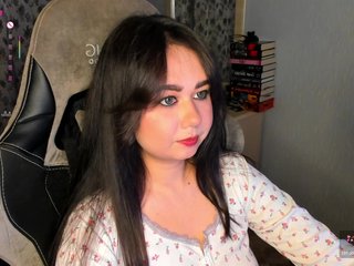 -Carolina- Porn Show