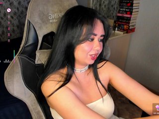 -Carolina- Porn Show