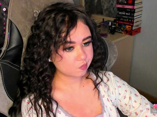 -Carolina- live cam on BongaCams