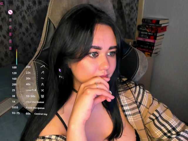 -Carolina- live cam