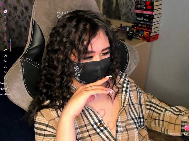 -Carolina- live cam on BongaCams