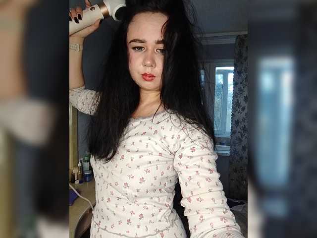 -Carolina- live cam preview
