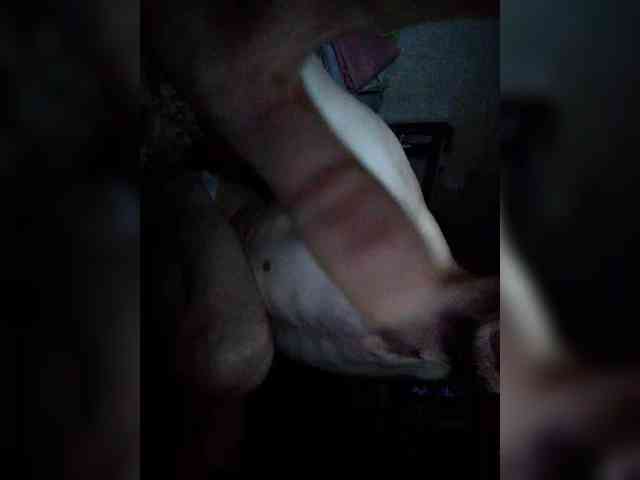 Sissy_boy_in_stocking