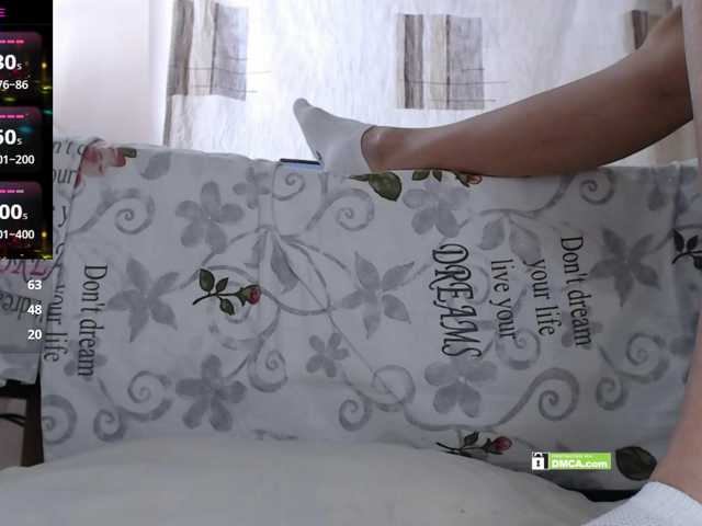 Angelina-1-7 live cam on BongaCams