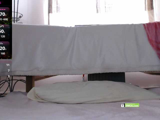 Angelina-1-7 live cam preview