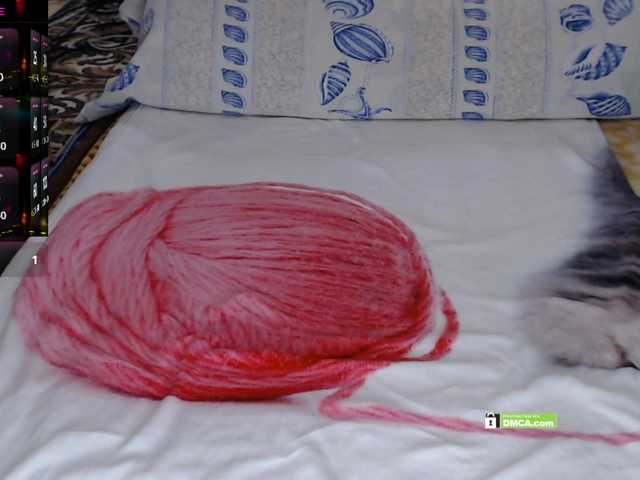 Angelina-1-7 live webcam show