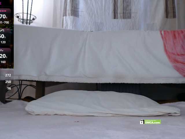 Angelina-1-7, en directo ahora en BongaCams