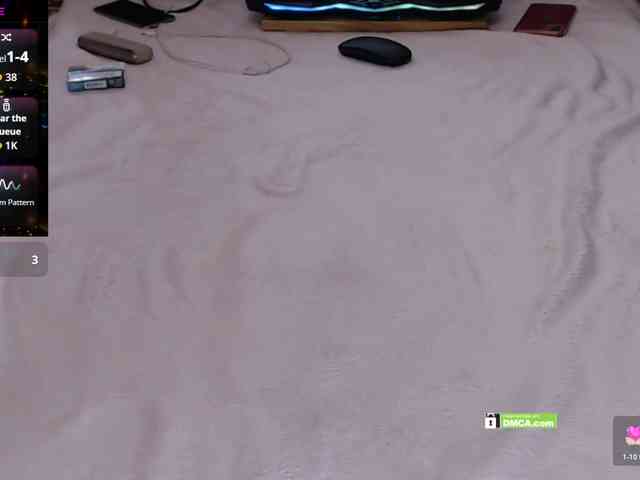Angelina-1-7 webcam