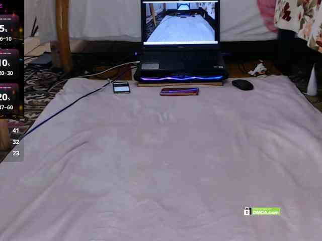 Angelina-1-7 webcam
