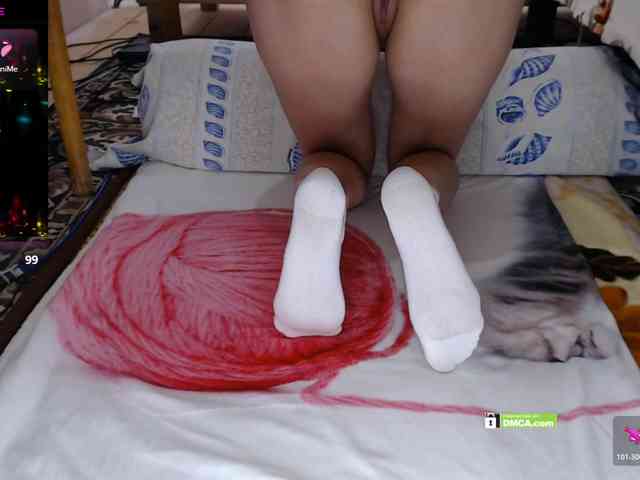 Angelina-1-7 webcam