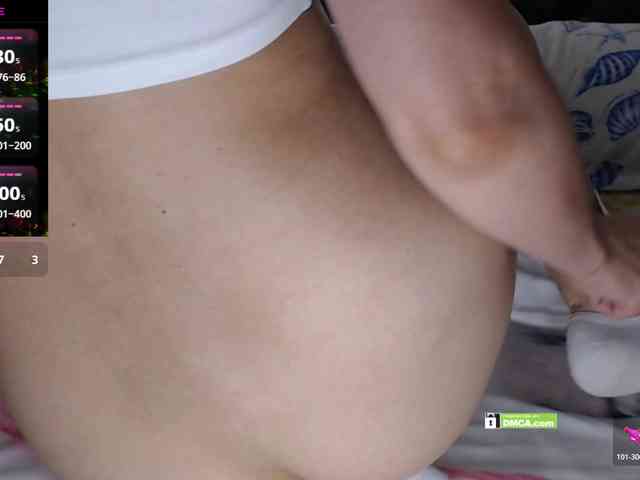 Angelina-1-7 webcam