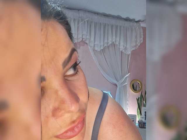 AliceBraga live cam on BongaCams