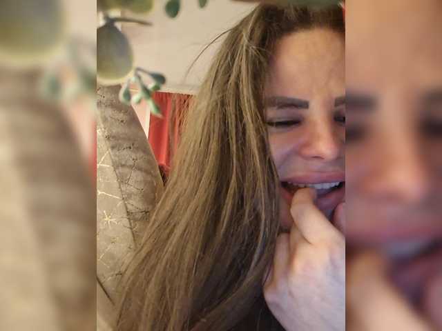 AliceBraga live cam on BongaCams