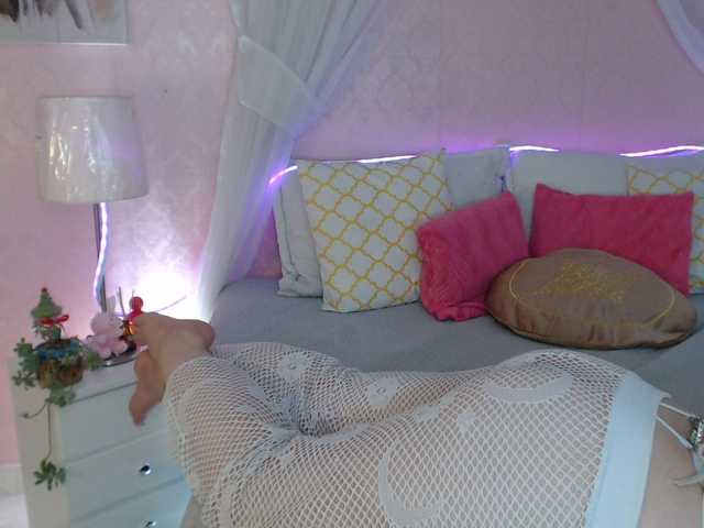 AliceBraga live cam on BongaCams