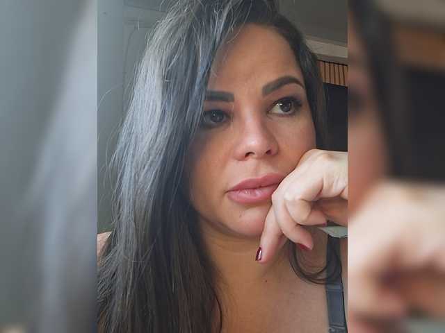AliceBraga webcam