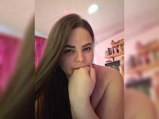 AliceBraga live webcam show