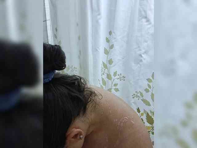 AliceBraga webcam