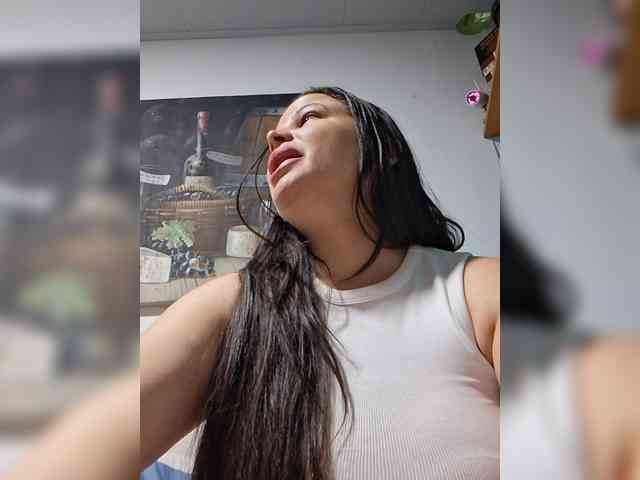 AliceBraga webcam