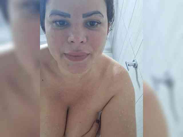 AliceBraga webcam