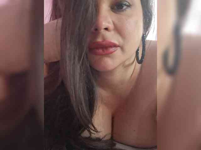 AliceBraga webcam