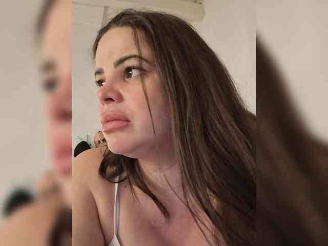 Modelo: AliceBraga